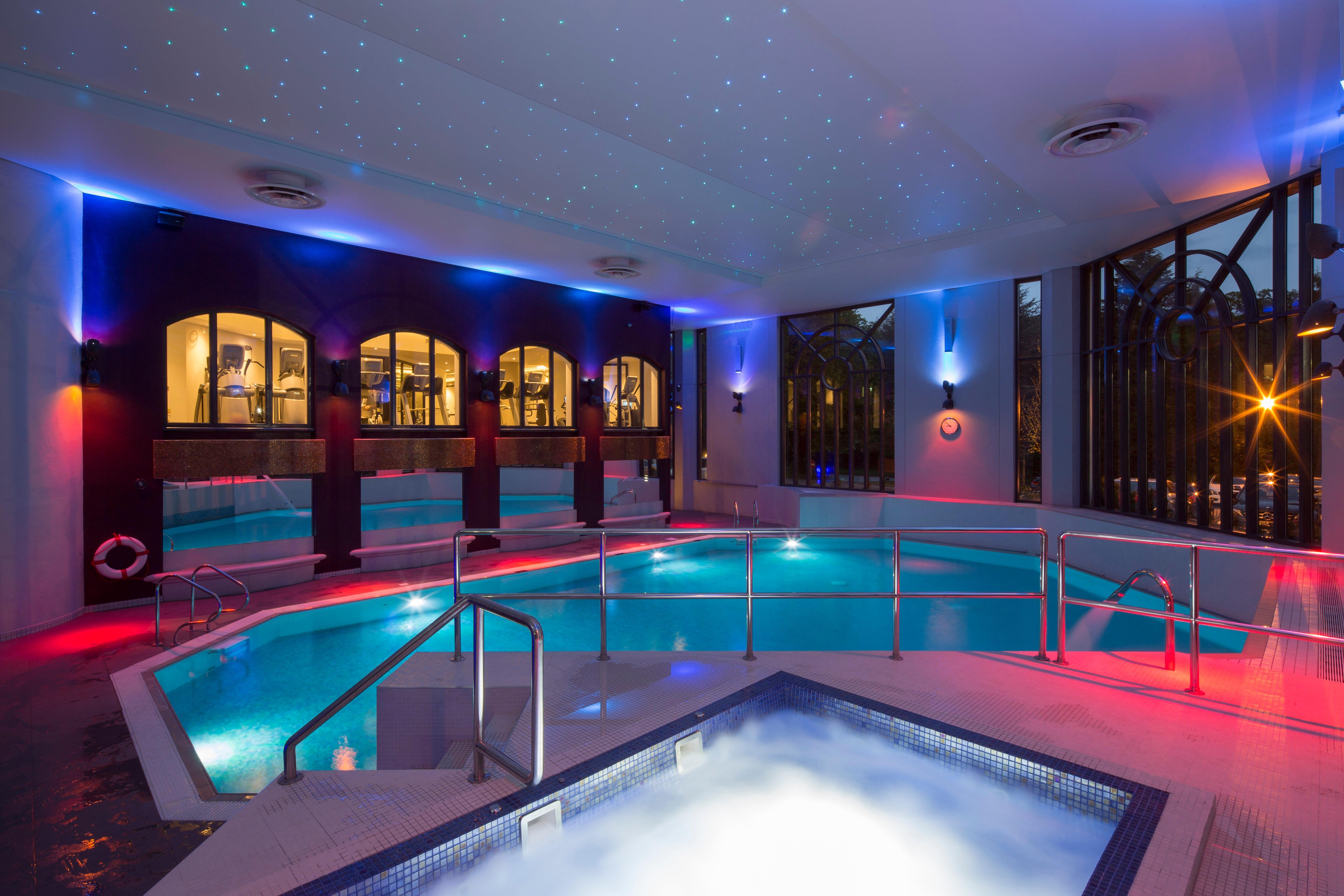 Crowne Plaza Gerrards Cross By Ihg Hotell Beaconsfield Exteriör bild