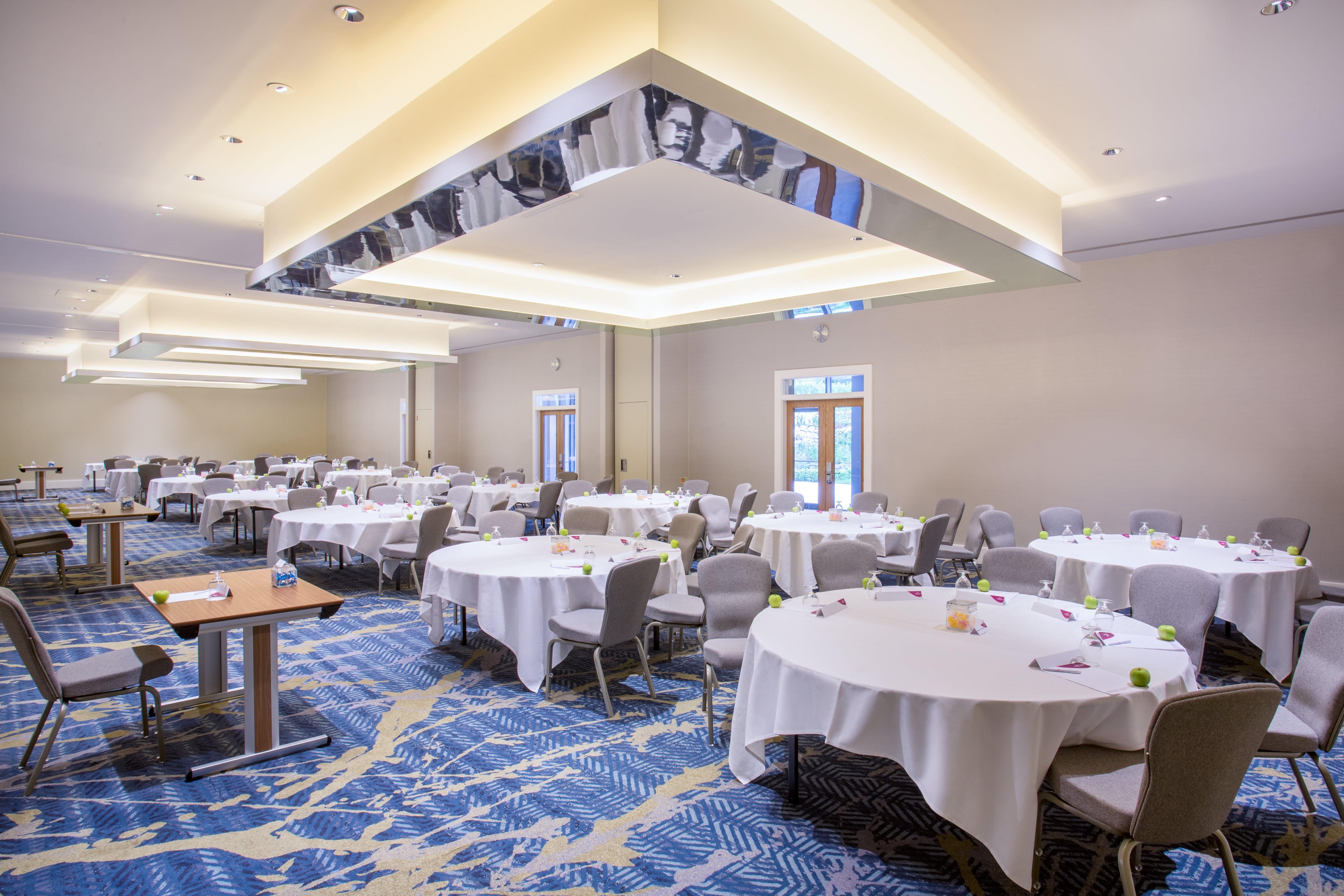 Crowne Plaza Gerrards Cross By Ihg Hotell Beaconsfield Exteriör bild