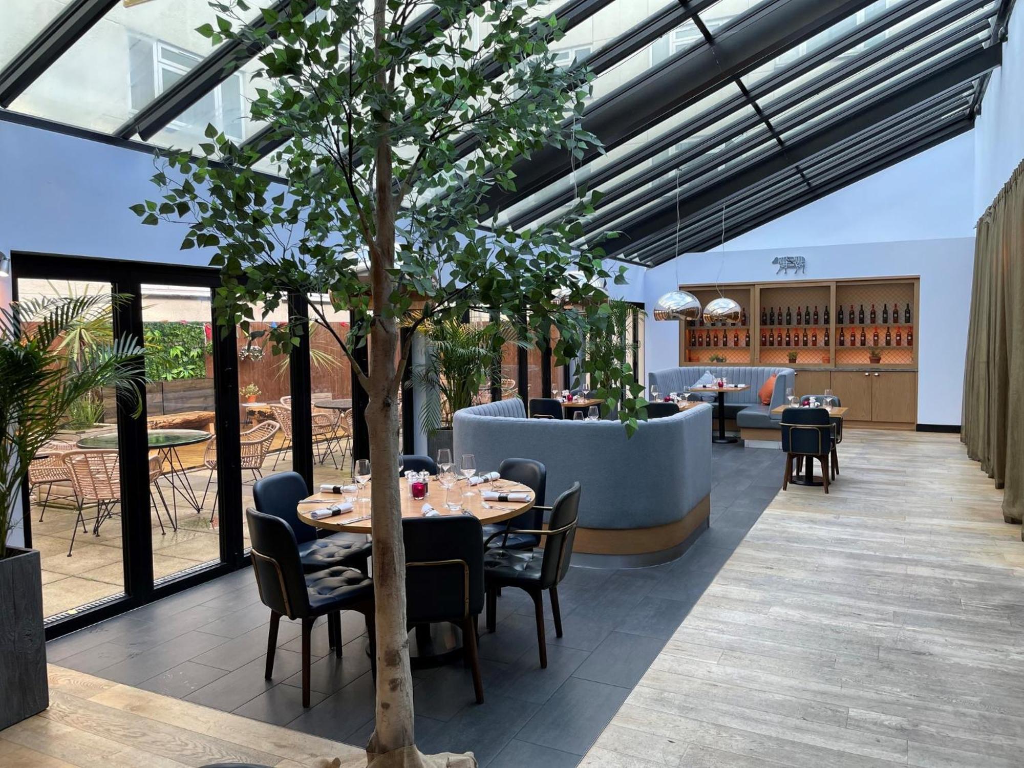 Crowne Plaza Gerrards Cross By Ihg Hotell Beaconsfield Exteriör bild